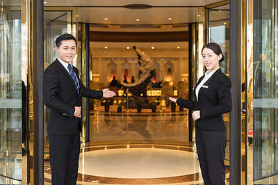 職業魅力與專業素養 探索酒店管理領域的精英風采